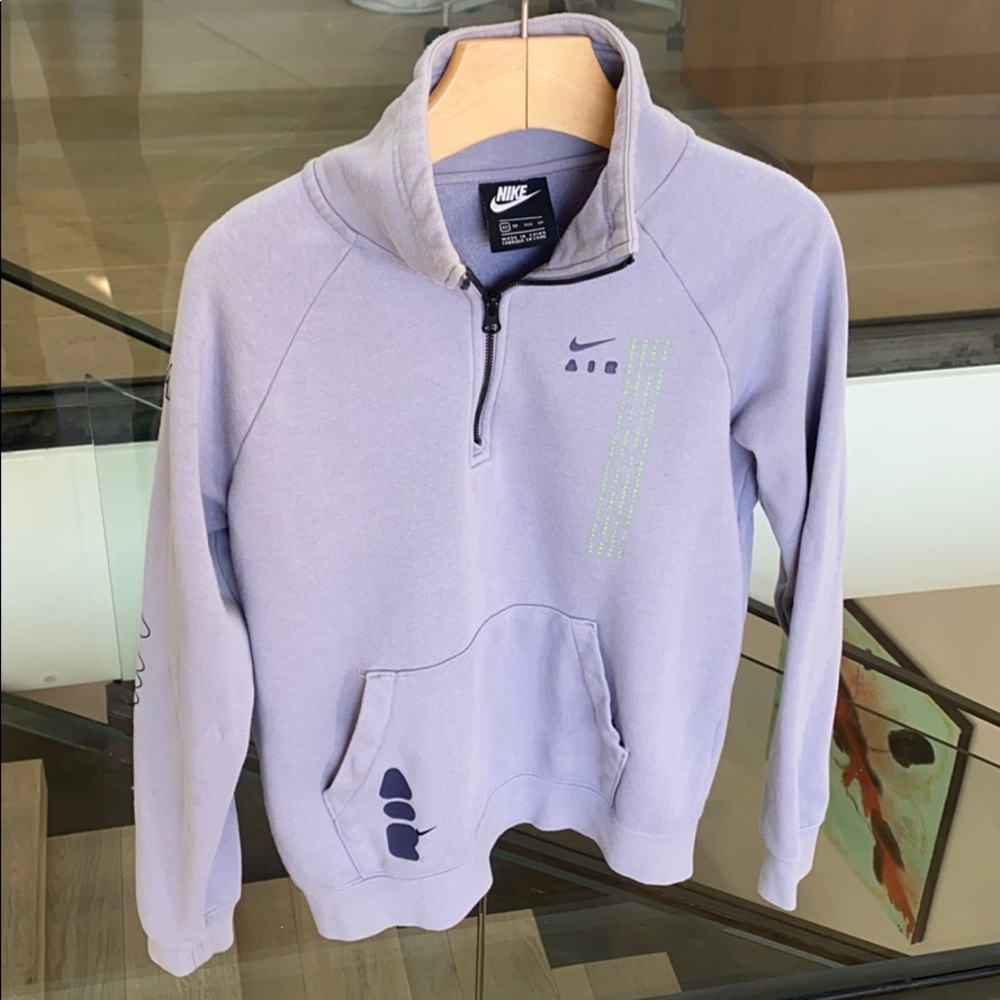Selling Nike XS sweatshirt